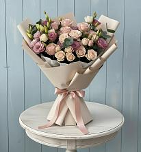 Букет цветов из:  Розы и Лизиантусы в Морозово