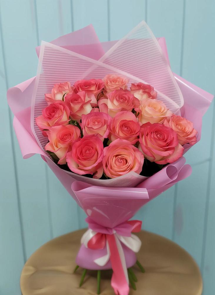 Букет 15 Розовых роз Равель в Морозово