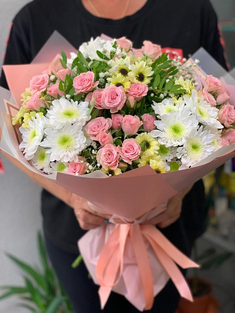 Букет цветов из: Розы и Хризантемы в Морозово