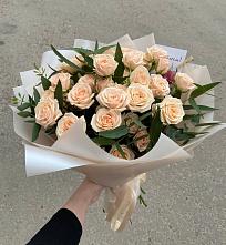 Букет Кремовые розы Латте в Морозово