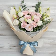 Букет цветов из:  Лизиантусы в Морозово