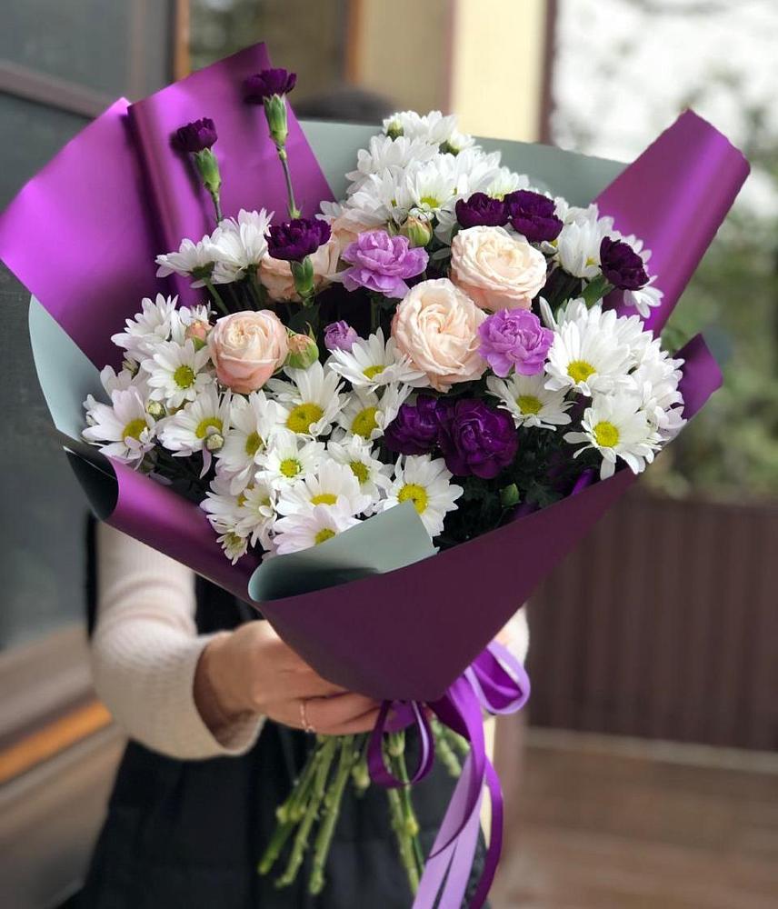 Букет цветов из: Хризантемы, Гвоздики и Розы в Морозово