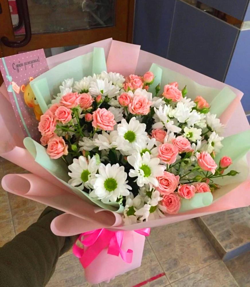 Букет цветов из: Розы и Хризантемы в Морозово