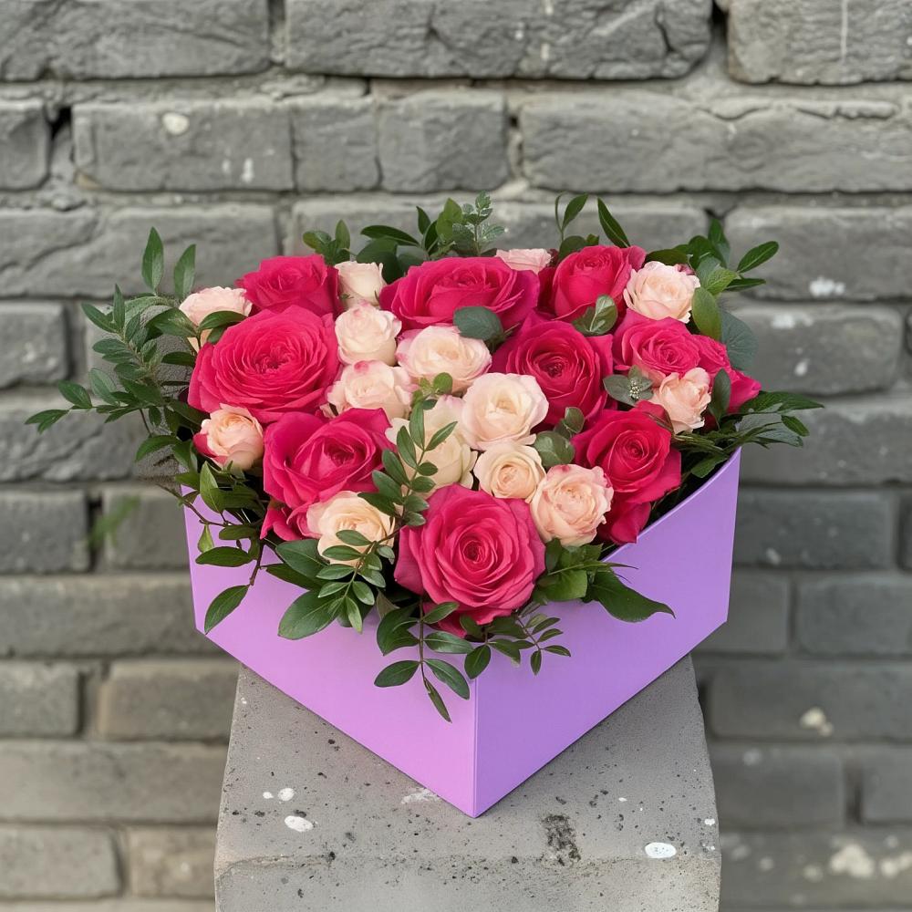 Цветочная композиция из Розы в коробке в Морозово