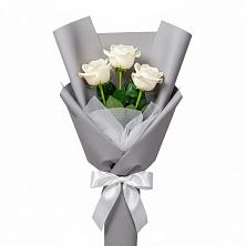 Букет 3 белые розы в Морозово