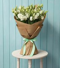 Букет цветов из:  Лизиантусы в Морозово