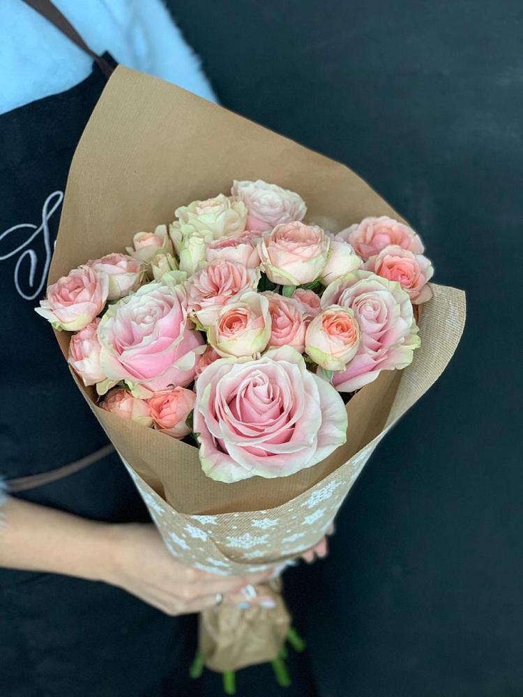 Букет цветов из: Хризантемы и Розы в Морозово