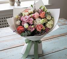 Букет цветов из:  Розы, Лизиантусы и Гвоздики #REPLACE_PRED# Морозово