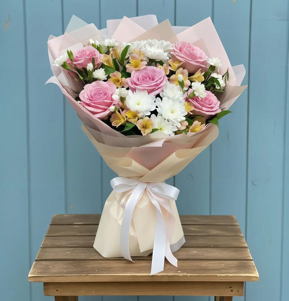 Букет цветов из: Гвоздики, Орхидеи и Розы в Морозово